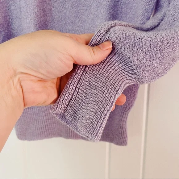 Vintage Lavender Button Neck Puffed Shoulder Long Sleeved Turtle Neck Sweater XS - Picture 4 of 7